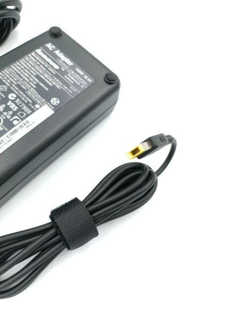 ORYGINALNY ZASILACZ ŁADOWARKA LENOVO 150W 19.5V 7.7A wtyk slim tip ORYGINALNY ZASILACZ ŁADOWARKA LENOVO 150W 19.5V 7.7A wtyk slim tip